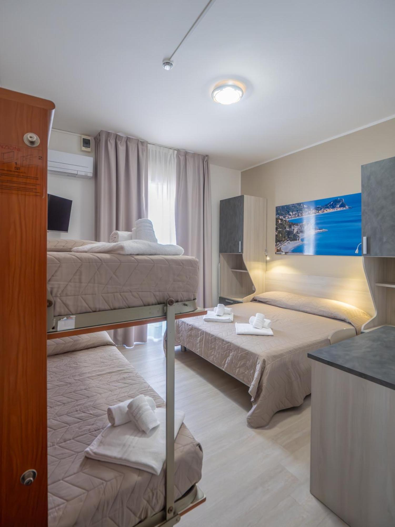 Hotel La Bussola Finale Ligure Exteriér fotografie