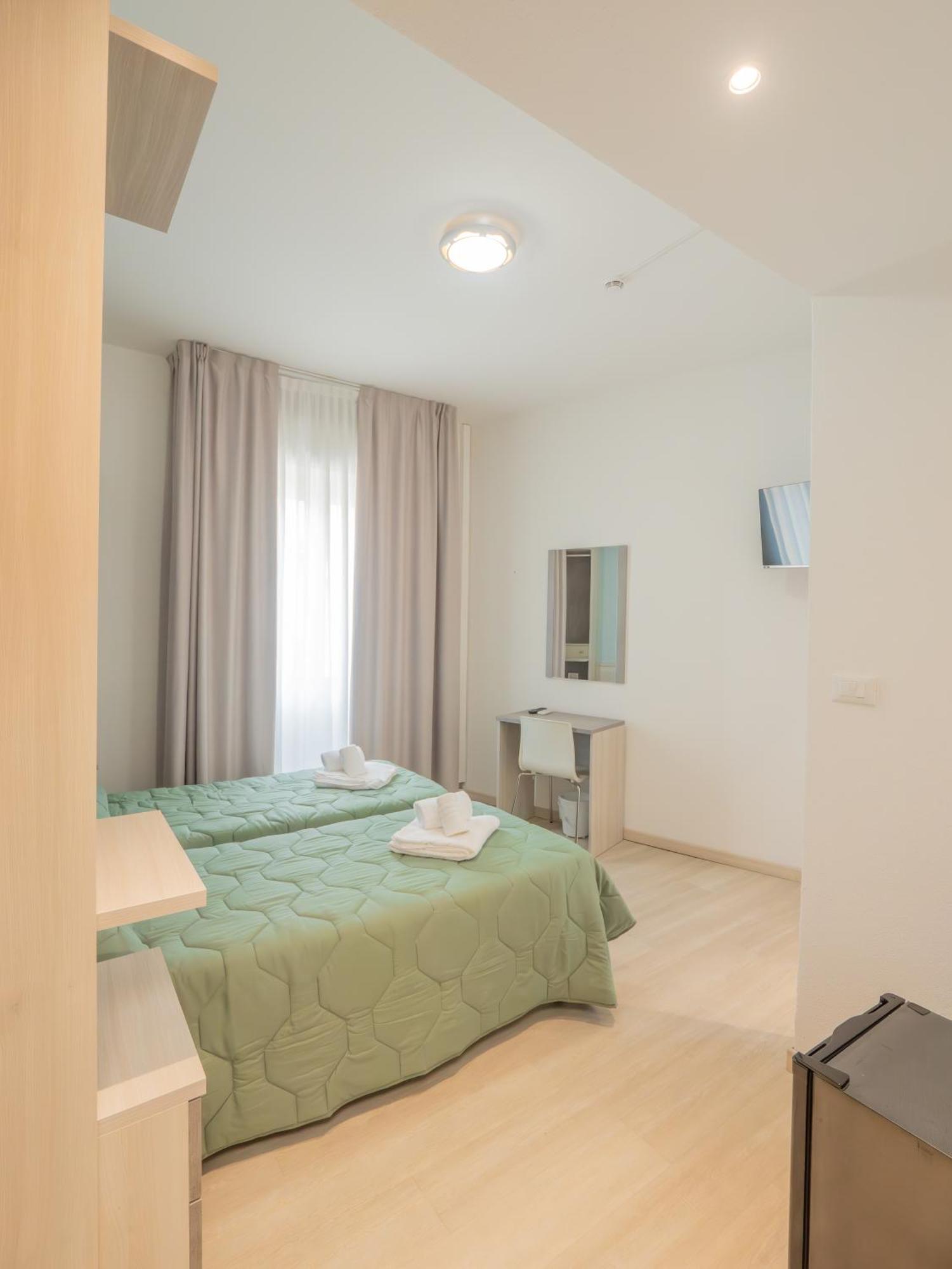 Hotel La Bussola Finale Ligure Exteriér fotografie