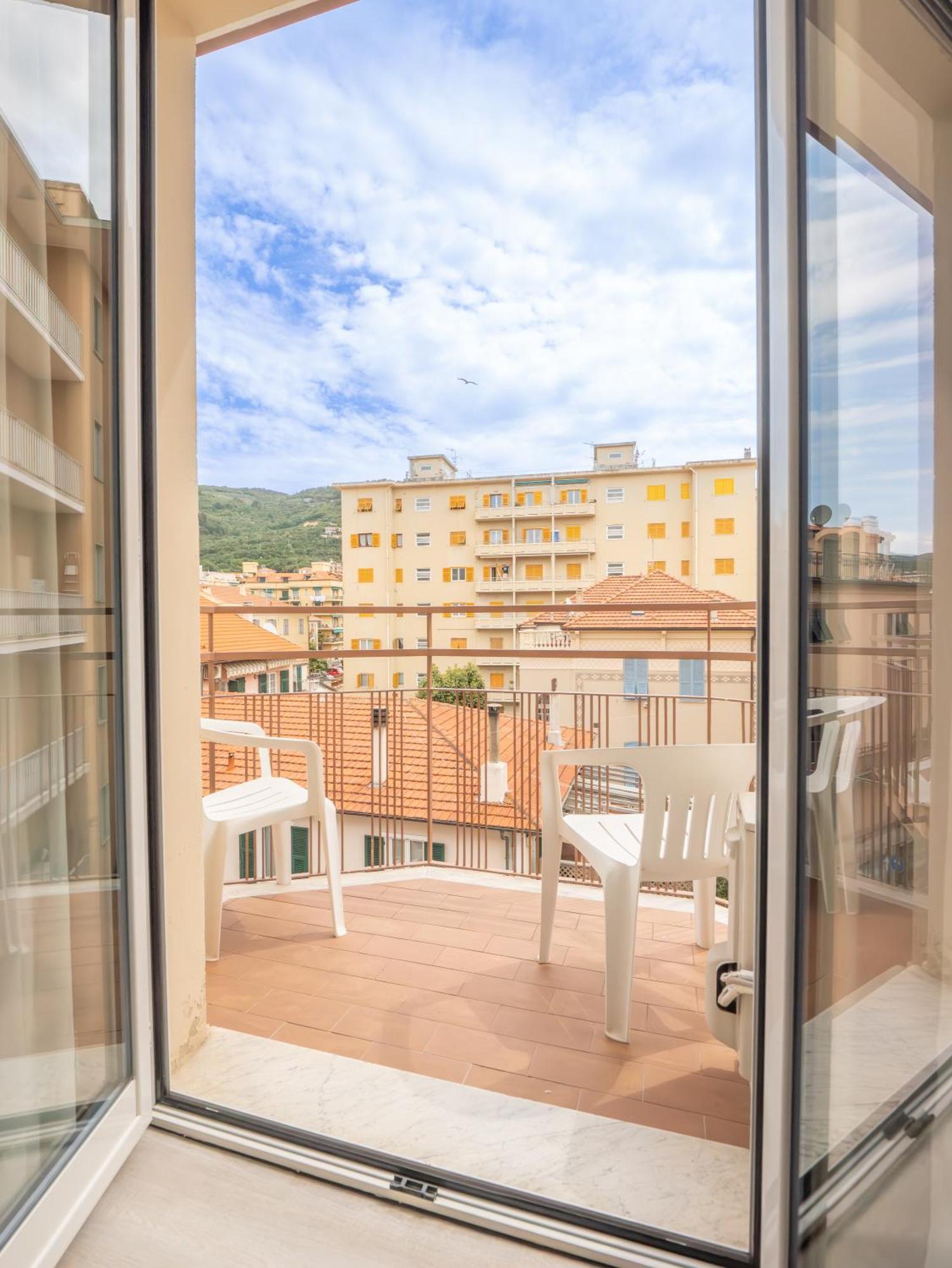 Hotel La Bussola Finale Ligure Exteriér fotografie